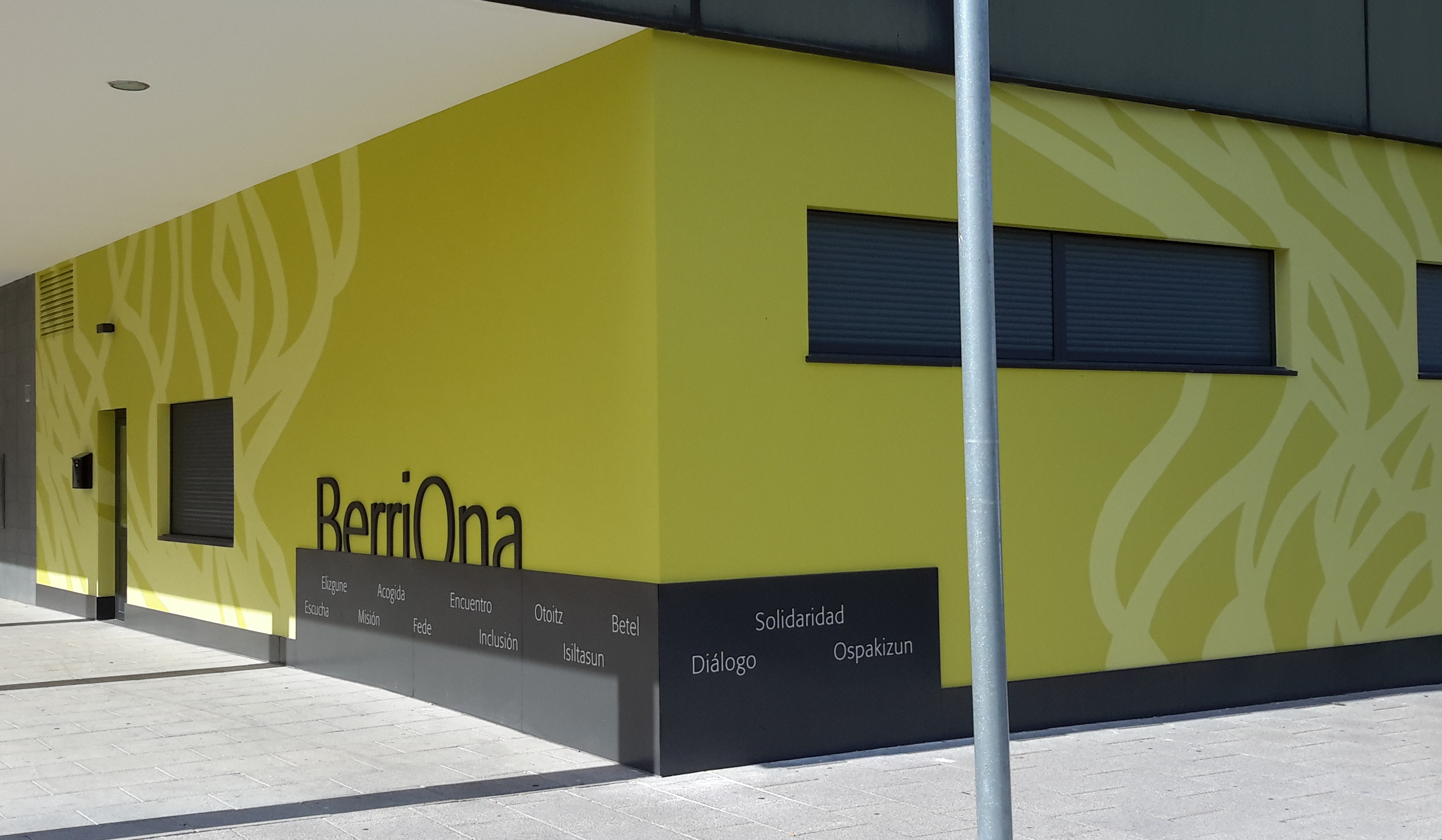 imagen Inauguración Centro BerriOna